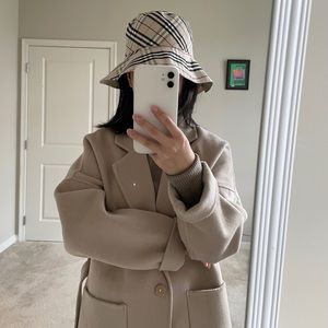 Vintage Burberry reversable hat
